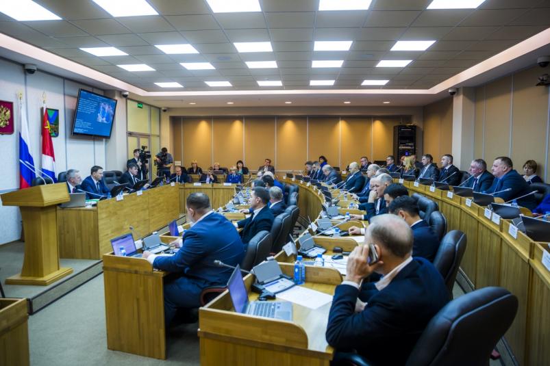 Депутаты на аутосорсинге