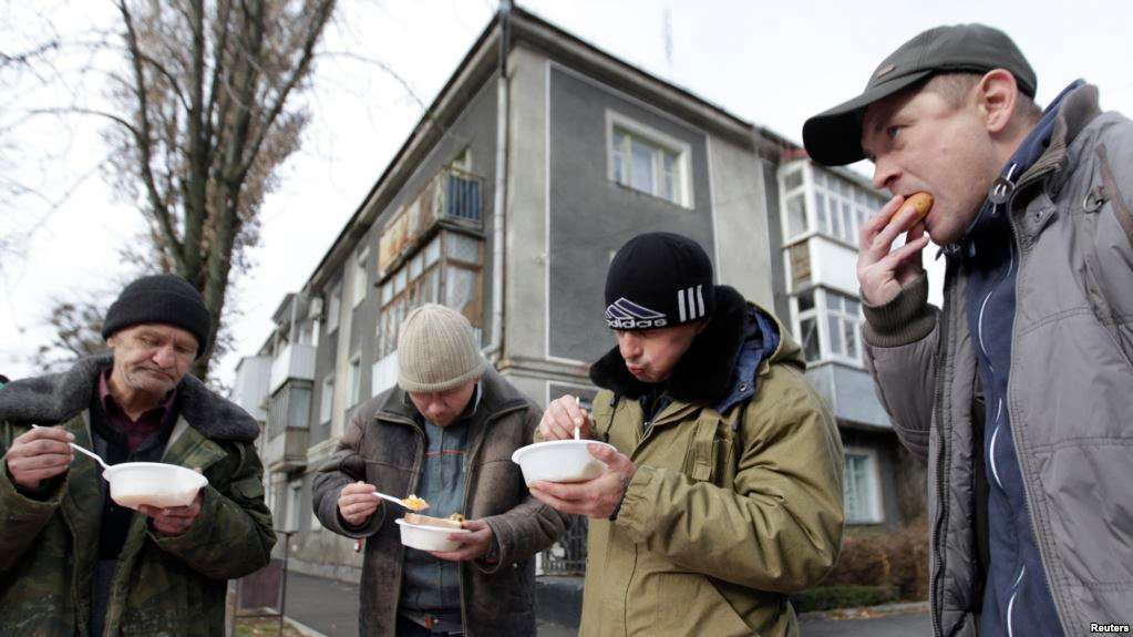 Режим пучхе отбирает деньги у бедных и напарывает силовиков