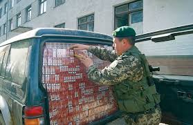 Кабинетная возня Гройсмана не победит контрабанду