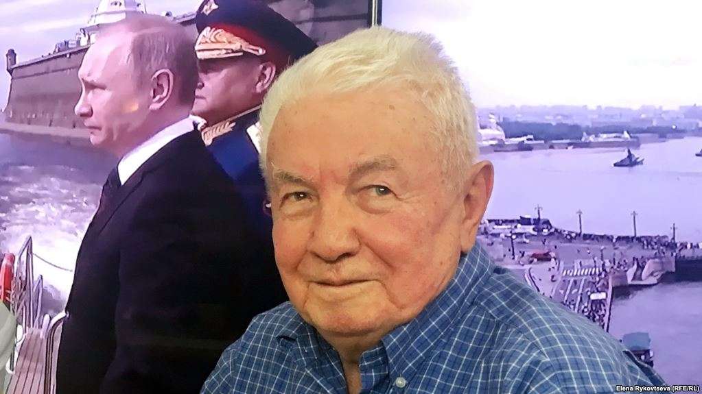 Ушел, как писал — легко. Не стало Владимира Войновича