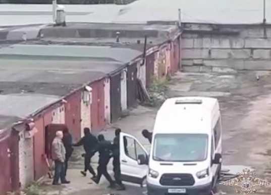 Наркобароны несут убытки: разгромлена нарколаборатория под Москвой
