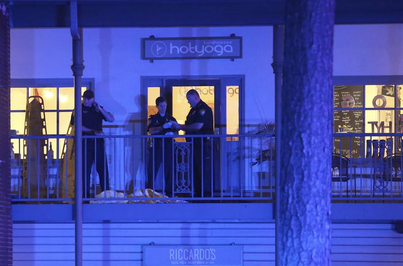 Свихнувшийся йог застрелил двоих, пятерых ранил и покончил с собой