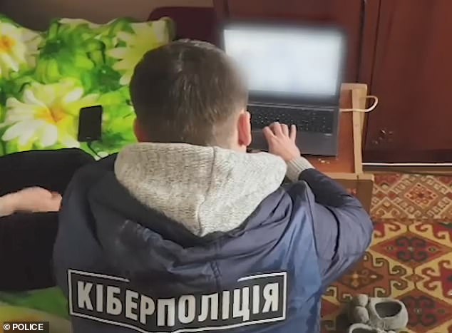 Арестована мать педофилка из Винницы