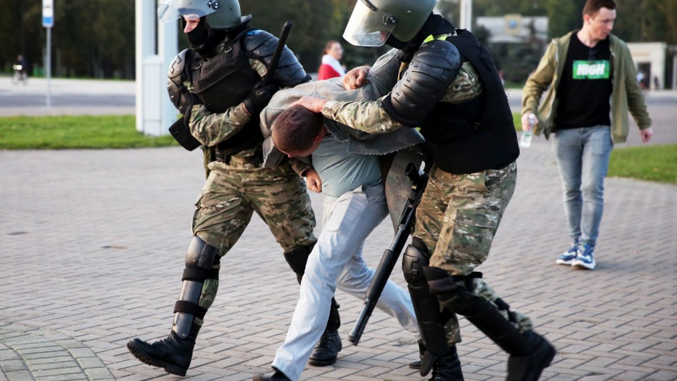 Базовые предприятия Лукашенко попали под санкции США