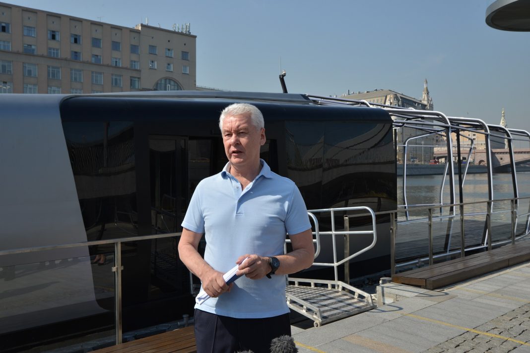 Московский электрофлот не сразу строится