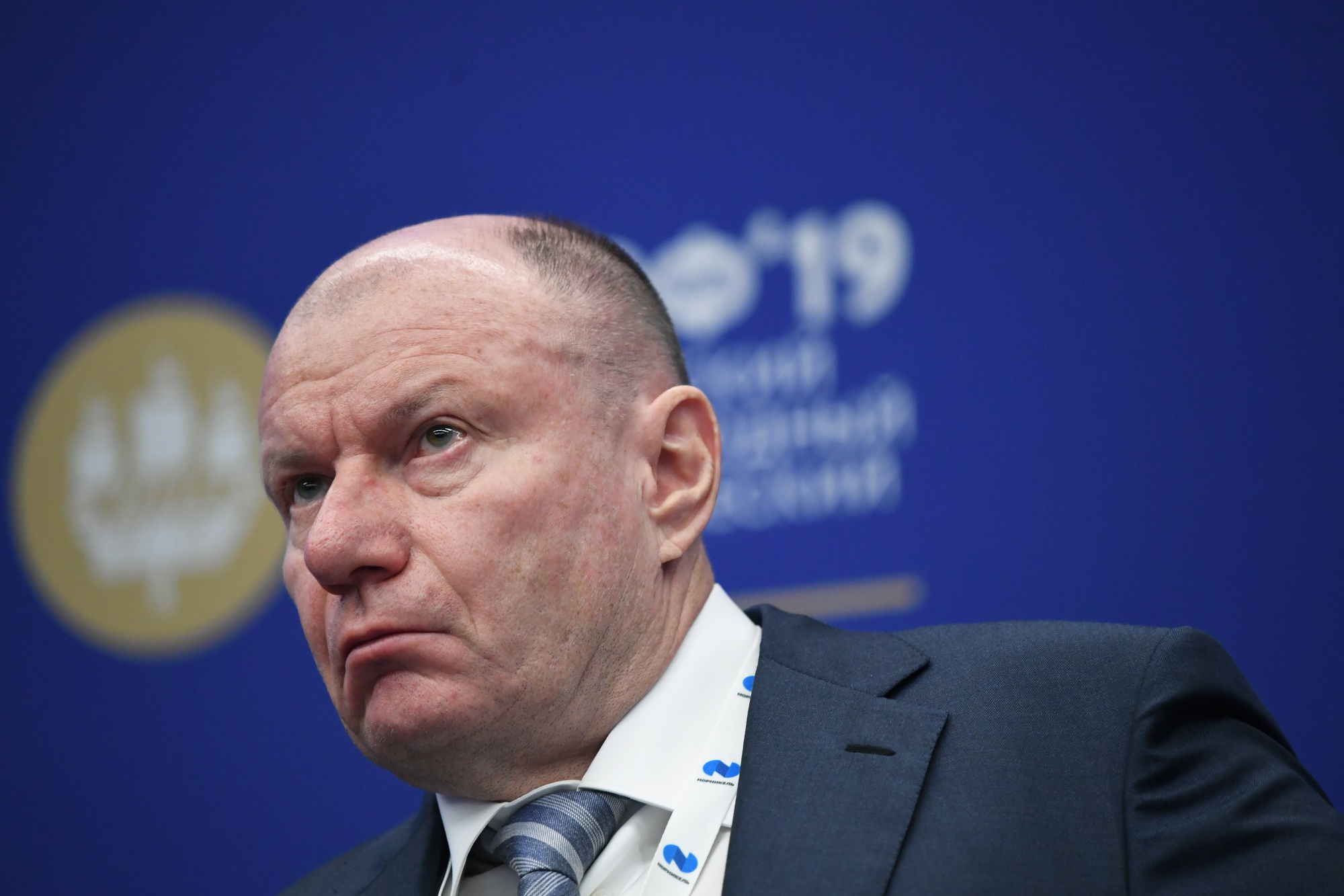 Потанин заговорил о мудрости, но где ее взять?!