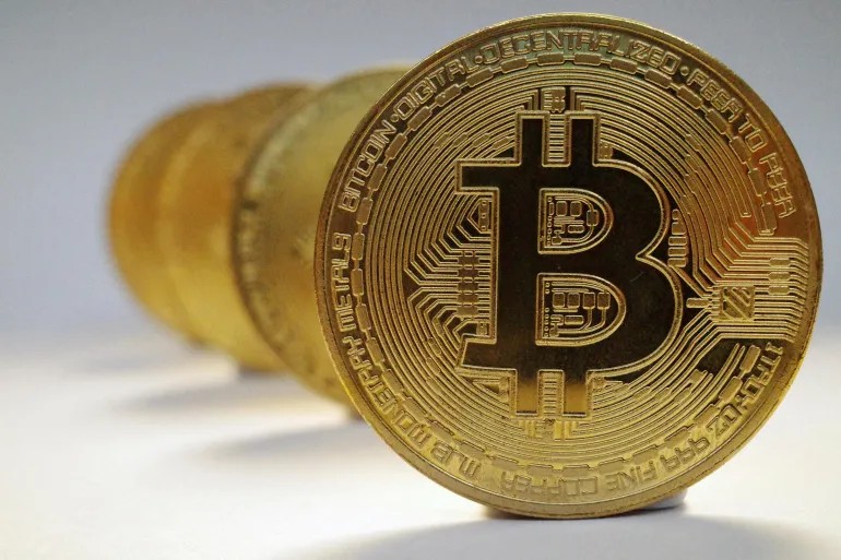 За биткоинами россиян и белорусов началась охота
