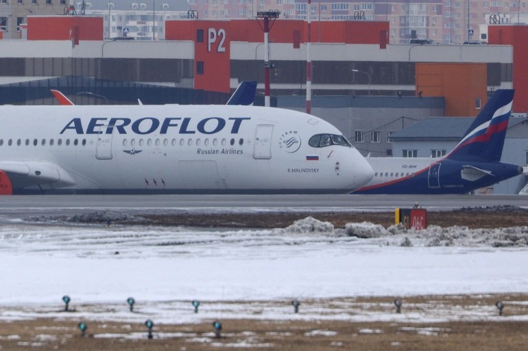 Воздушную блокаду России прорывают Superjet 100