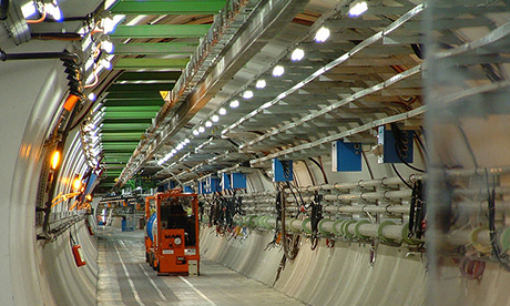 Польша пытается выгнать ученых России и Беларуси из ЦЕРН