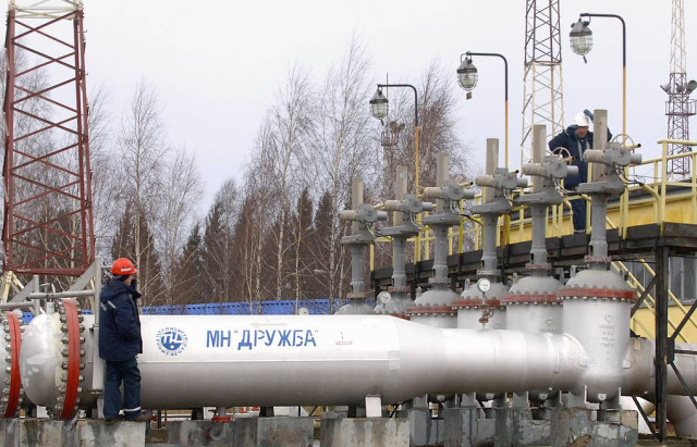 Банки перестали прокачивать деньги за транзит нефти по трубопроводу «Дружба»