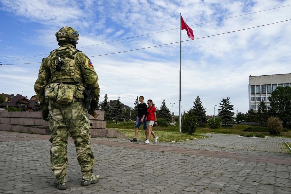 Моряки из Херсона должны здраво оценить ситуацию