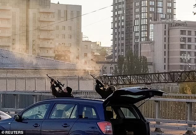 Где найти дрон, который вылечит бюрократов Запада