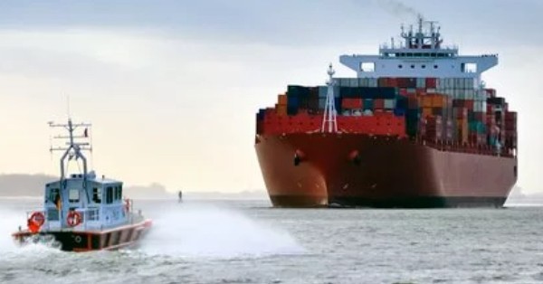 Ковидный Китай вновь осложнил жизнь морякам