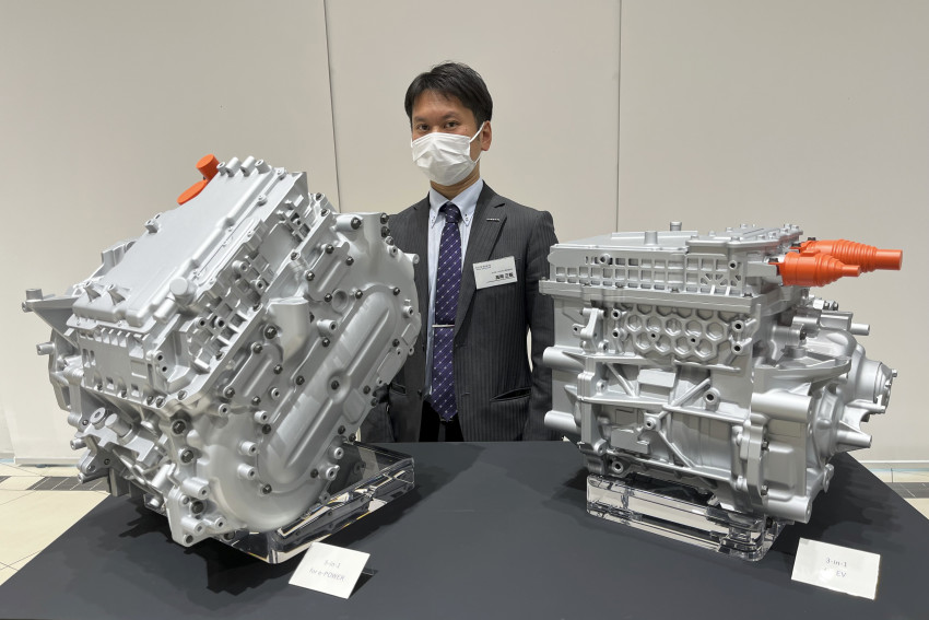 Nissan стремительно удешевляет свои электромобили
