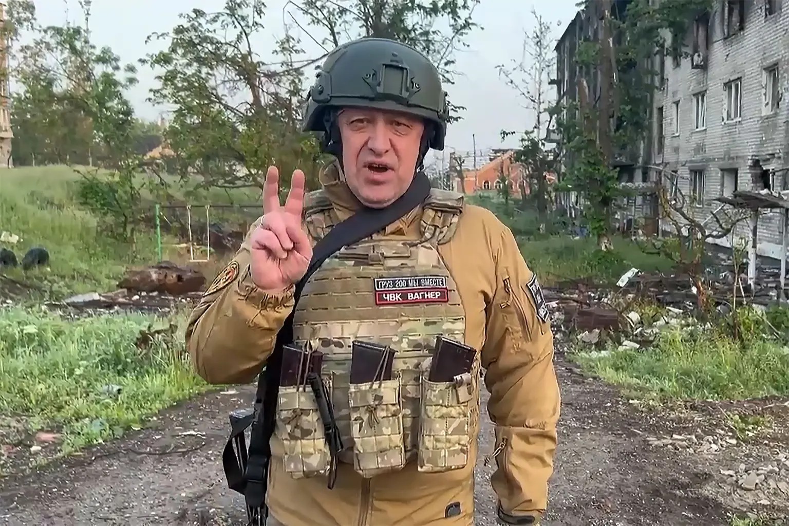 Главкому Путину бросил вызов его повар