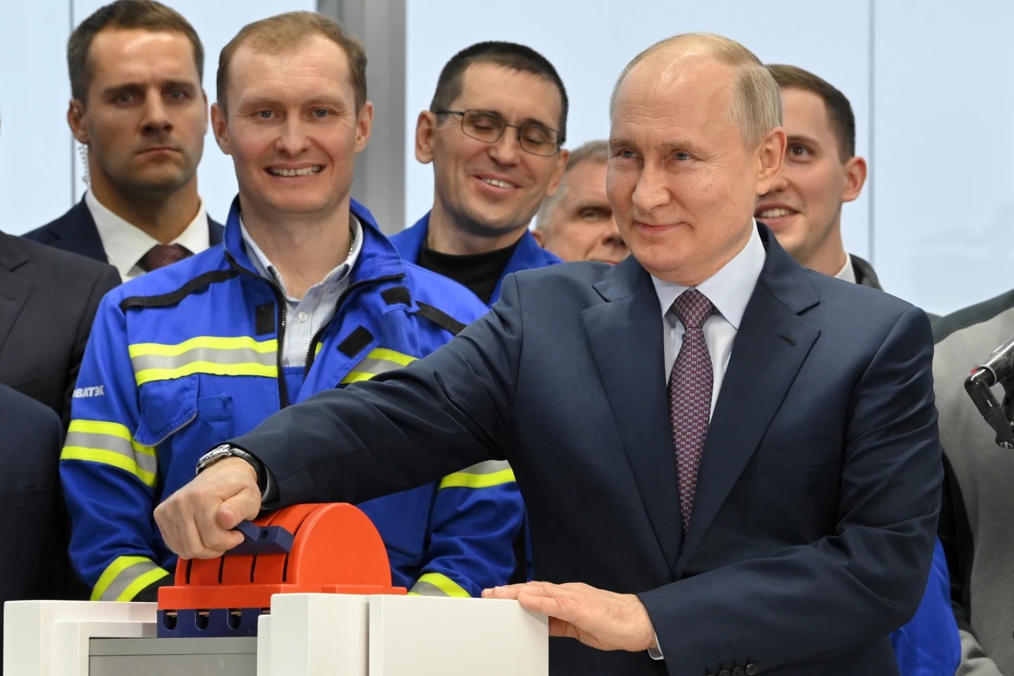 США накинули большую санкционную сеть на Россию и партнеров