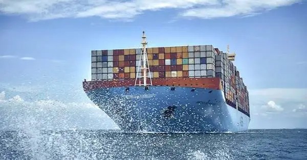 Maersk теряет контейнеры и налаженные маршруты