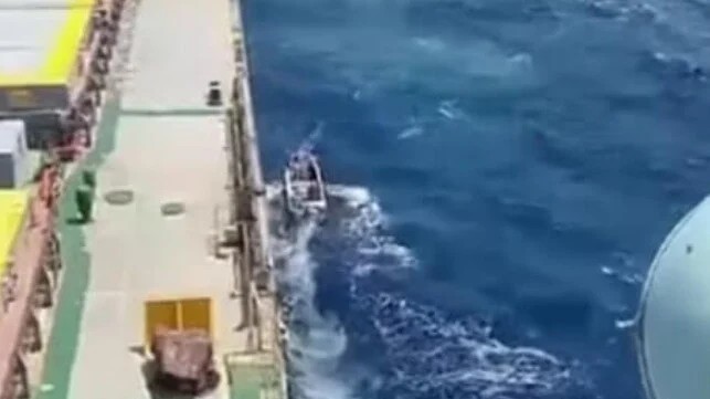 «Абдулла» попал в плен сомалийским пиратам