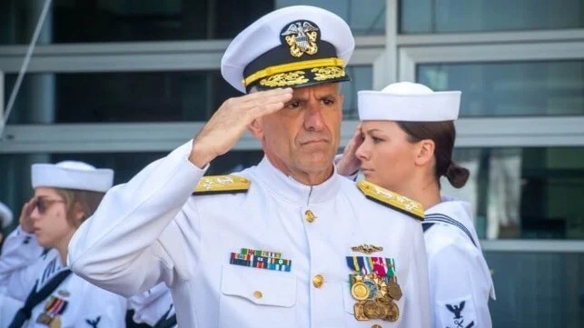 Пока в России сажают генералов, в США судят адмирала
