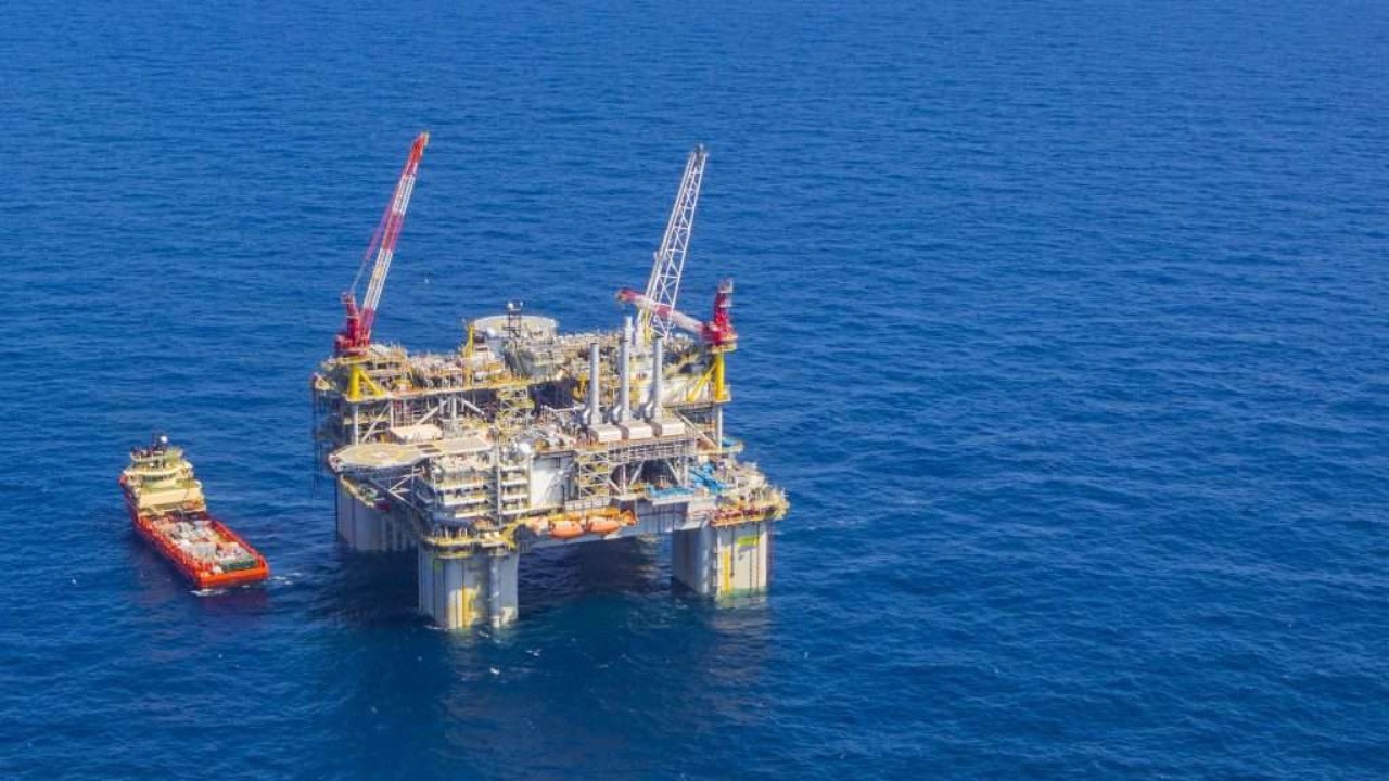 В Мексиканском заливе еще очень много нефти