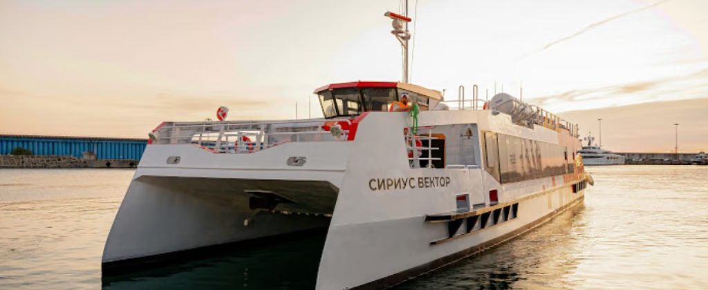Катамаран взял вектор на Сочи