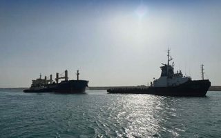 У администрации Суэцкого канала старые суда на подозрении